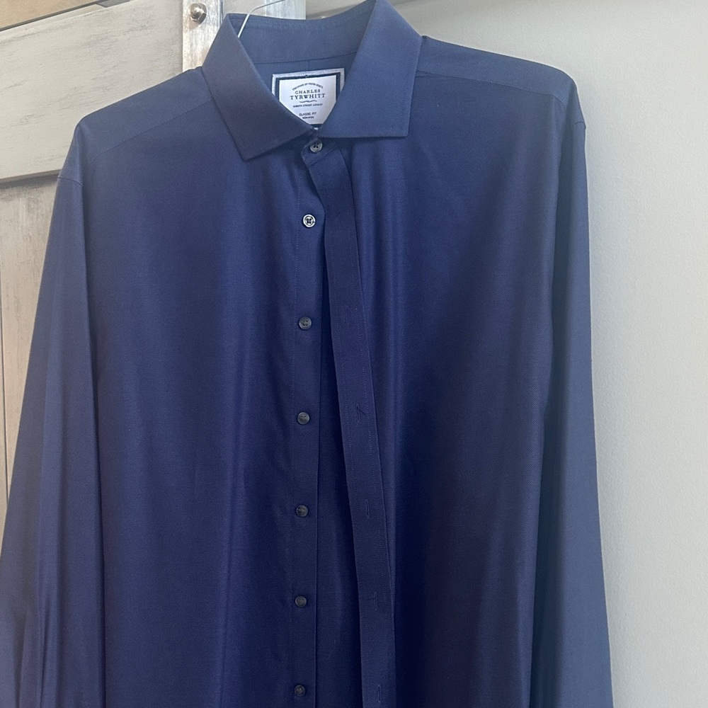 Men's Charles Tyrwhitt French Blue Dress Shirt. French cuffs